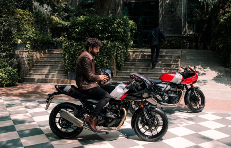 Triumph Thruxton 400